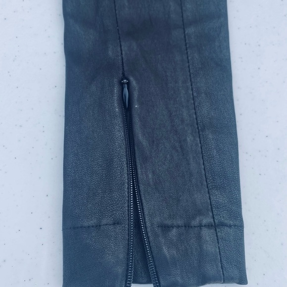 Robert Rodriguez Liquid Leather Pants with ankle zip - Picture 3 of 3